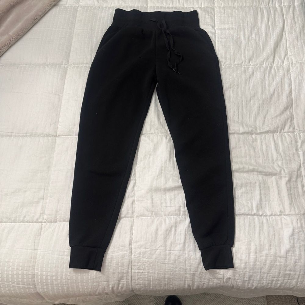 Better Together Black Fleece Joggers | Size Small
